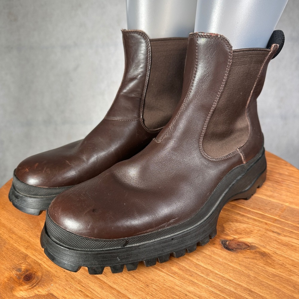 Prada Chelsea Boots Mens 9.5 Brown Leather Lug Sole 4T0396 Good Condition